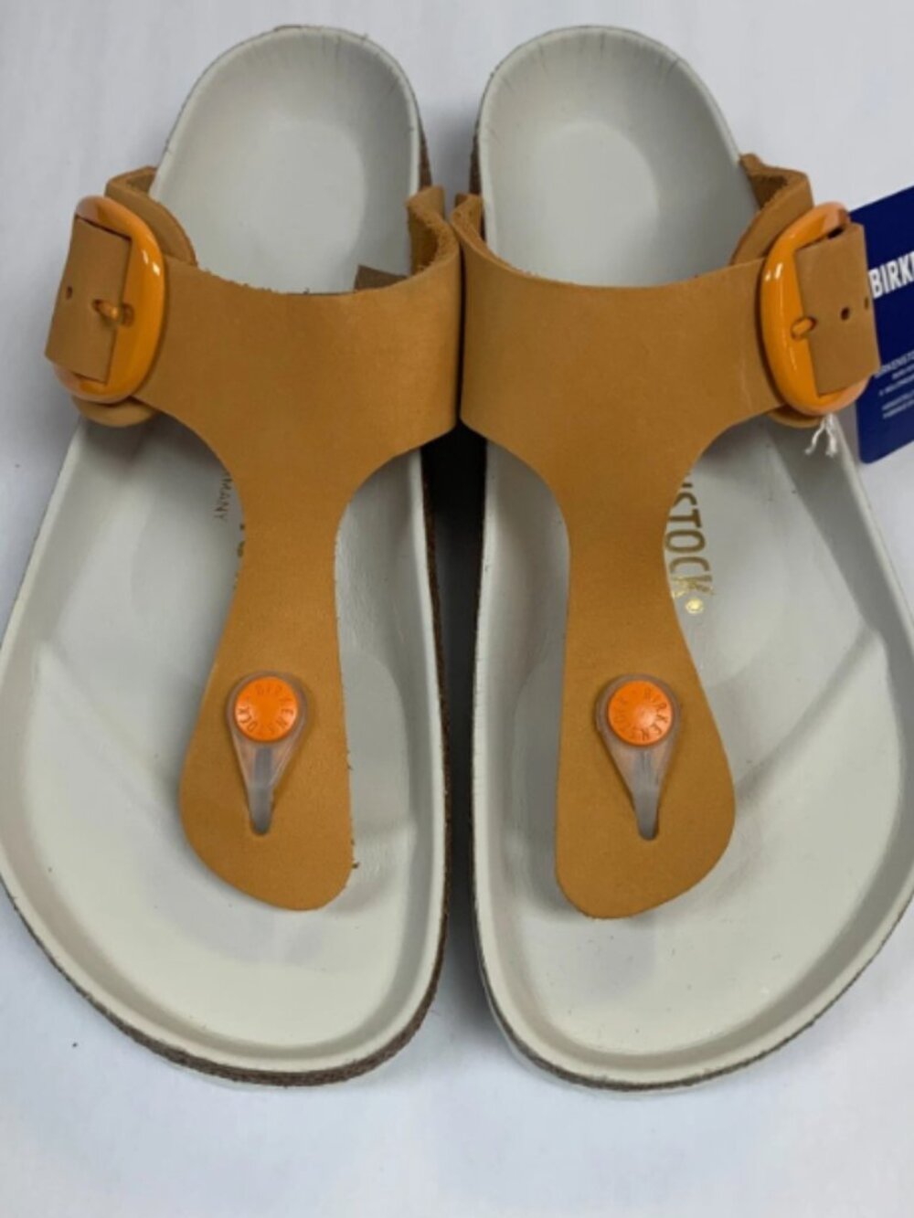 Birkenstock Gizeh Big Buckle Apricot Nubuck Leather Exquisite Regular Sandals